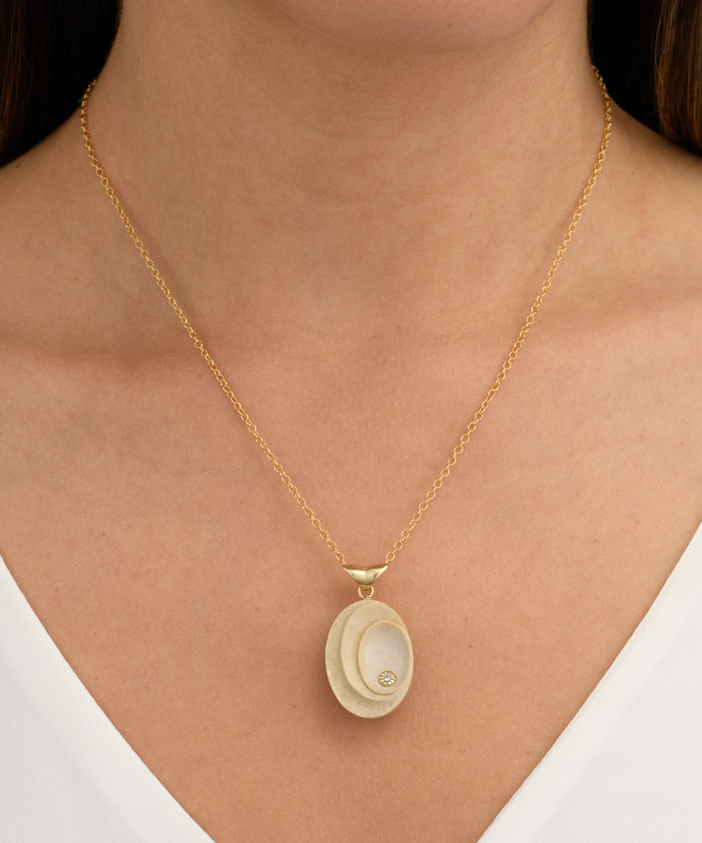 Moriah Collection – Oval Pendant with Temple Mount Stone, Gold, and Diamonds