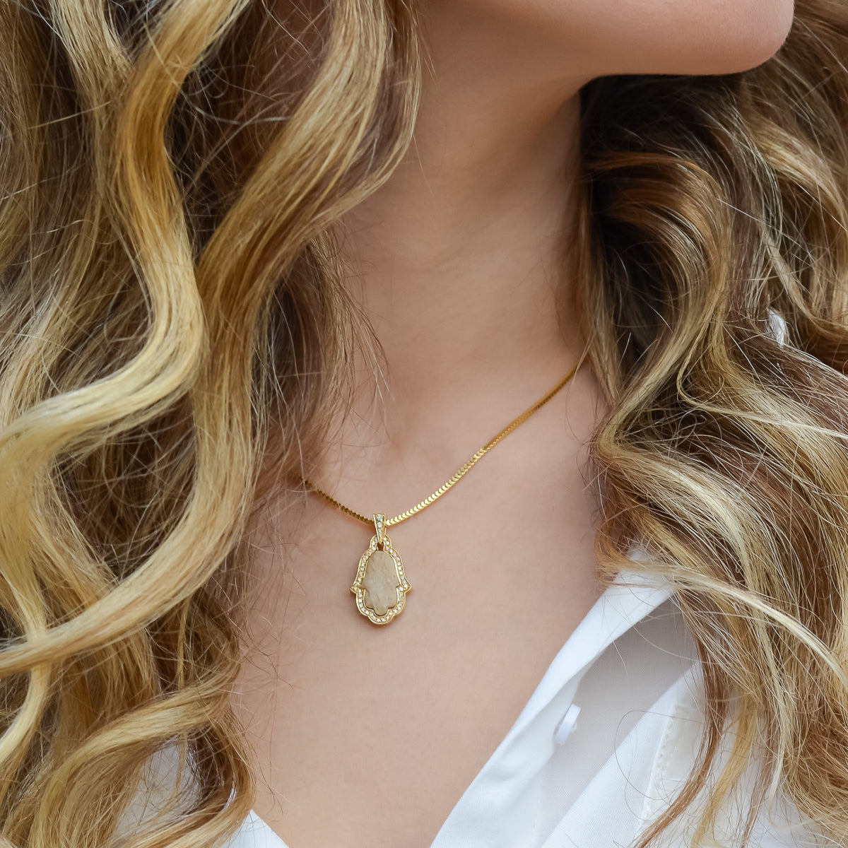Hamsa Pendant, Gold and Diamonds