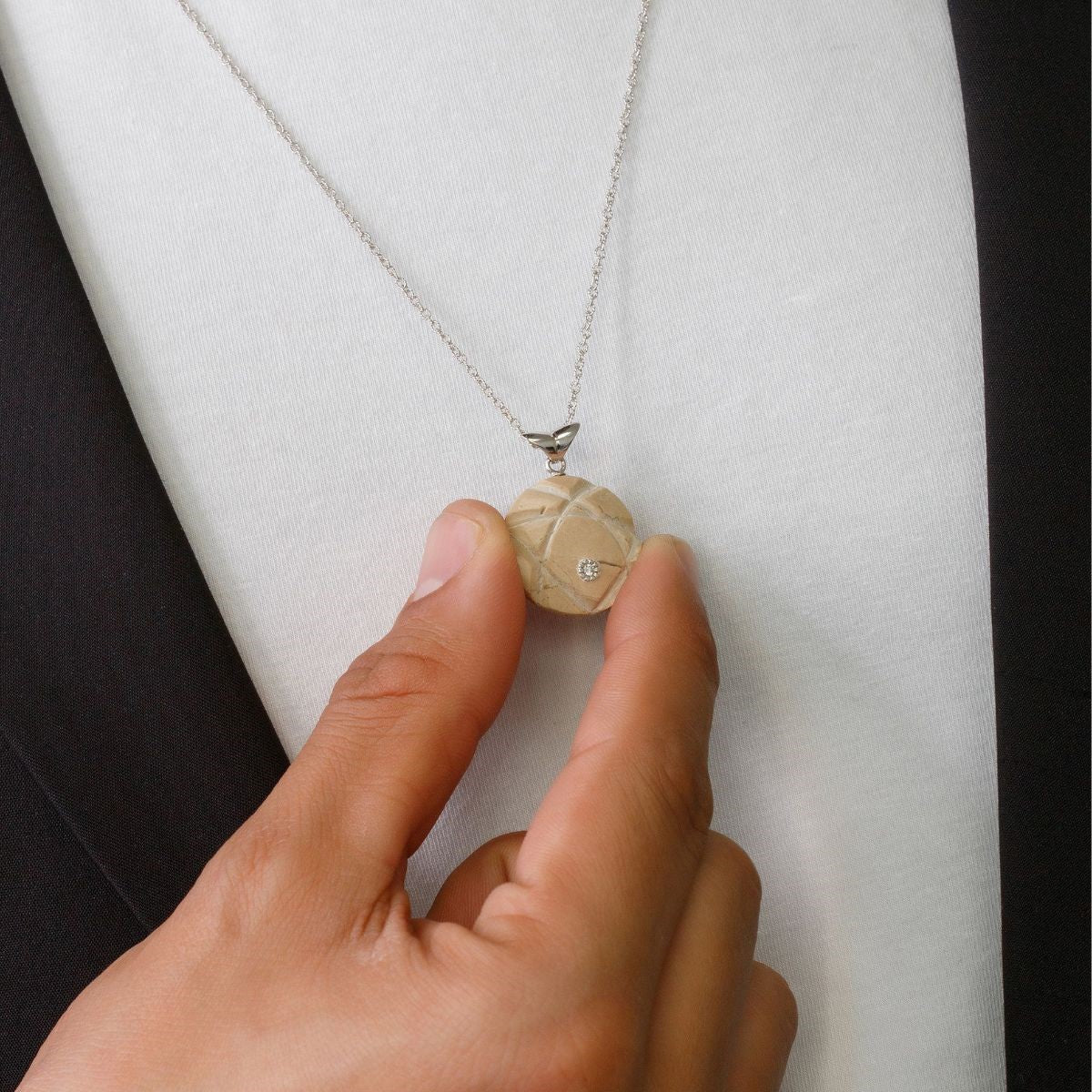 Star Of David Round Pendant with Temple Mount Stone salvage from Temple Mount, set with Gold and Diamond