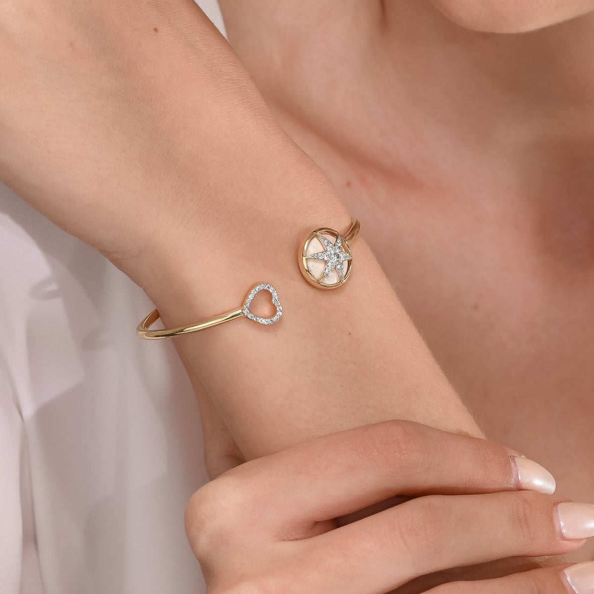 Gold Bracelet Round Temple Mount Stone, Diamond Star & Heart